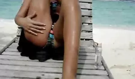 Buss में बॉलीवुड सेक्सी हिंदी मूवी मेरे लिए समूह blowjob दे रही दो sluts